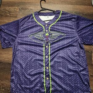 NBA New Orleans Pelicans City Edition Mardi Gras Short Sleeve Shirt Jersey XL